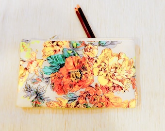 Make Up Bag/ Floral Pencil Case/ Gift for Her/ Mothers Day Gift for Women/ Best Friend Gift/ Gift for Mom/ Wife Gift/ Teacher Gift/ Pouch
