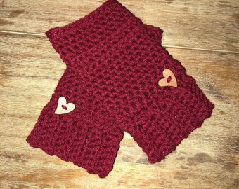 Fingerless gloves, fingerless gloves heart button, Valentine's Day gloves, ribbed gloves, red maroon gloves, hand warmer, heart, gift
