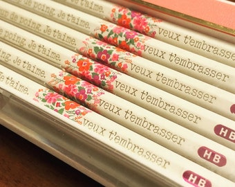 Rare Vintage Mitsubishi “French” Uni HB pencils - Plastic Case with Dozen (12) Pencils