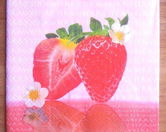 Pack of 20 paper napkins Strawberry