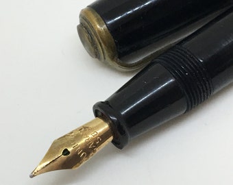 SALE: Union 18 Fountain pen with a M/F Union Garant 585 Gold Nib