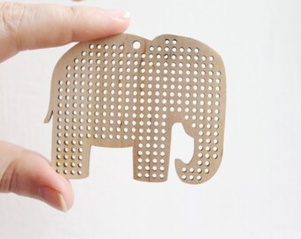 SET OF 5 - Elephant Cross stitch pendant blank - blanks Wood Needlecraft Pendant - wooden cross stitch blank ELEPHANT-ODV31