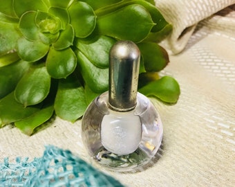 Vintage 1940's Glass Lighter