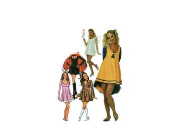 2000 Sewing Pattern - Butterick 3185 - Hippie Cheerleader Vampire Costume