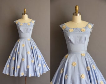 vintage 1950s polished cotton 2pc blouse and skirt dress set XS Small 50s vintage 1950s full skirt sun dress