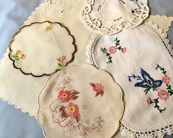 Mixed Vintage Doilies ~ Five different pieces