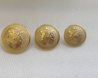 Gold button, with crest. 3 sizes, Lot of 6. Jacket buttons
