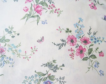 Vintage Sheet Fabric Fat Quarter – Floral Bouquets Field Flowers Butterflies Pink Blue Green Ecru Background