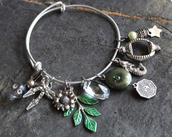 Antique Button Curiosity bangle, bracelet, vintage, charms, victorian, assemblage, jewelry, up cycled, recycled,