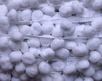1.5" Jumbo White Pom Pom Trim. 5 Yard Increments.