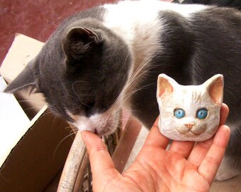 Big Large White Cat Button One Of A Kind , Extra Large White Cat Button