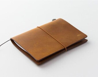 Traveler's Notebook (Passport Size) Starter Kit (Camel Edition)