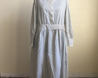 Antique early 1900s white and black calico farm dress