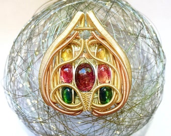 Tourmaline Wire Wrapped Pendant, Wire Wrap, Tourmaline Wire Wrap, Heady Wire Wrap, Wire Wrapped Jewelry, Heady, Gold Wire Wrap, Wire Pendant