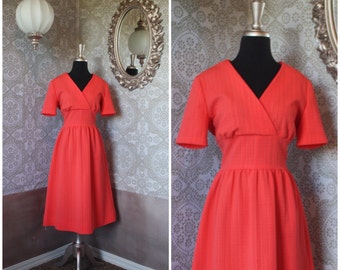 Vintage 1960's 70's Coral Day Dress M/L