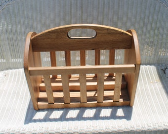 Wooden Magazine Stand / Rack in Oak