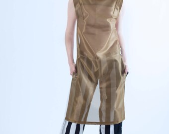 Jumpsuit Pant-dress, like stand-up collar.