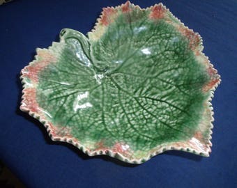 Bordallo Pinheiro Portugal Leaf Dish