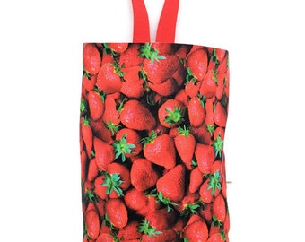 Strawberry Car Trash Bag, Car Litter Bag with Handle and Waterproof Lining, Car Accessory for Trash, Hanging Car Litter Bag, Auto Trash Bag