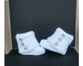 baby girl boots, crochet baby boots, baby boy booties, newborn booties, christmas boots, clothing gift, gift for baby, baby shower gift