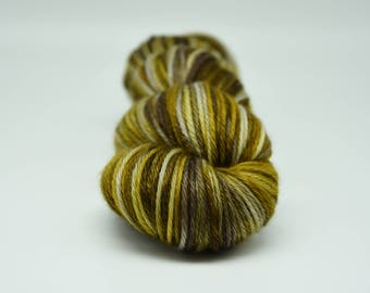 Hand dyed DK weight yarn, superwash merino wool, 225m/100g