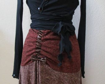 Brown skirt with gathered elastic decoration on the side plus made in USA (VN70)