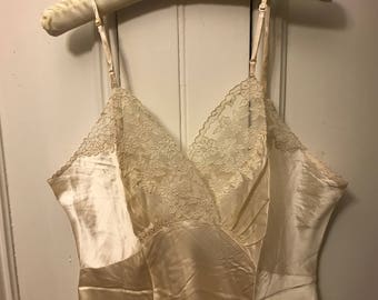 1950s MediumLarge Silk Slip
