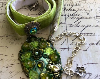 Frog Prince Green Velvet Choker with Gift Box