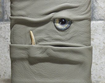 Flask 8 Ounce Gray Leather With Face Monster Goth Horror Groomsman Gift One Of A Kind 74
