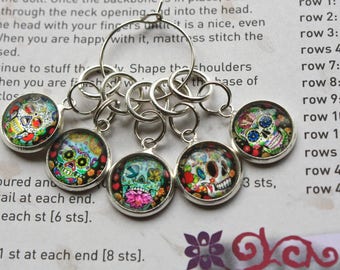 5 Knitting stitch marker rings sugar skulls cabochon