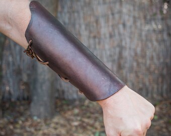 Leather Bracers / Vambraces / Medieval Arm Gruards
