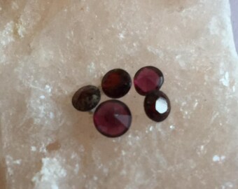 5 Faceted Garnets for Designing Jewelry or Crafting Projects January Birthstone with 2 Real Pearls