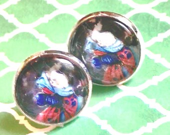 Geisha in kimono glass cabochon earrings - 16mm