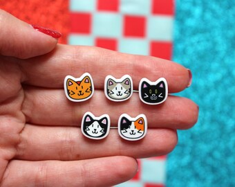 Cute cat pins, cat brooch, cat lapel pin, cat gifts, cat jewellery, cat lover gift, crazy cat lady, cat pins, lapel pins, cute pins