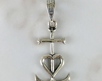 Cross - Camargue Cross Sterling Silver - 14x26mm