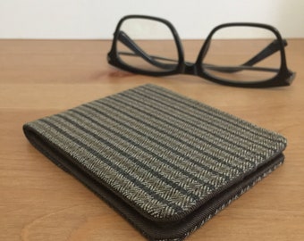 Slim Fabric Wallet | 5 Pocket Billfold | Brown Herringbone Tweed | Vegan Wallet
