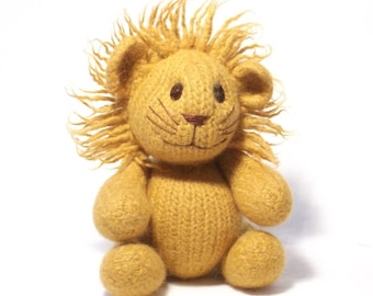 Lion Knitting Pattern