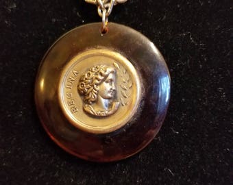 FREE SHIPPING Bakelite Necklace
