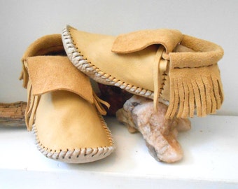 Short Moccasins With Fringe, Elk Hide Plains Style Mocs, Custom Handmade to Order, Hand Sewn, Powwow, Earthing Shoes, Natural Buffalo Sole