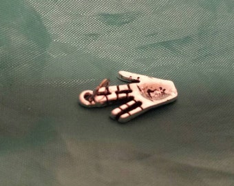Live long and Prosper Spock Pendant