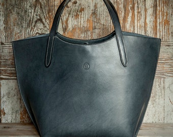 Grey leather tote bag with elbow straps & key fob attachment