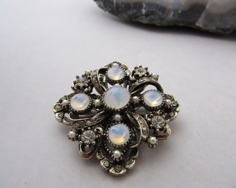 Vintage Signed ART Moon Stone and Pearl Maltese Cross Brooch