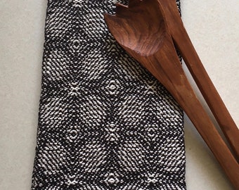Hand woven kitchen towel or guest towel
