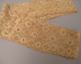 Antique Victorian Irish Crochet Lace Flounce