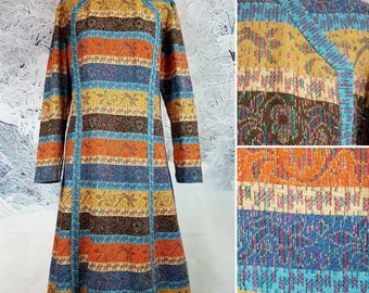 Fabulous 70s woven dress.