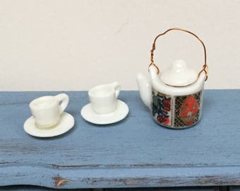 Miniature tea set, 1:12 Scale, Dollhouse miniature