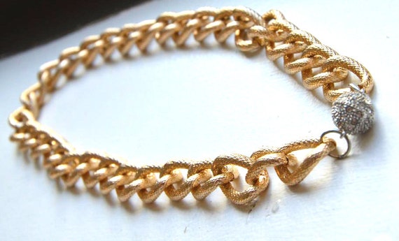 Items similar to Chunky Gold Chain Necklace on Etsy