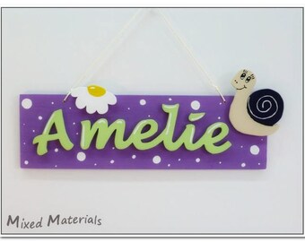 Child name tag "worm + flower"