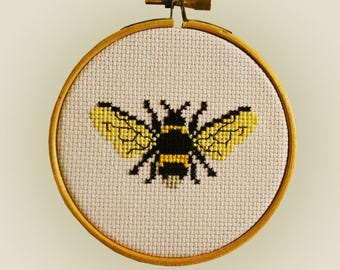 Cross Stitch Kit - Bumble Bee 'Bombus' Simple Cross Stitch