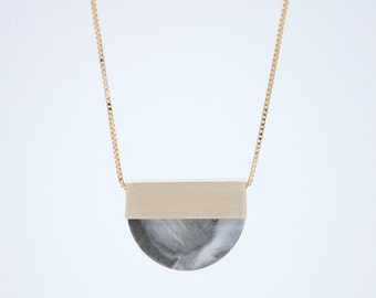 FORMA n.2 / / collier en porcelaine
